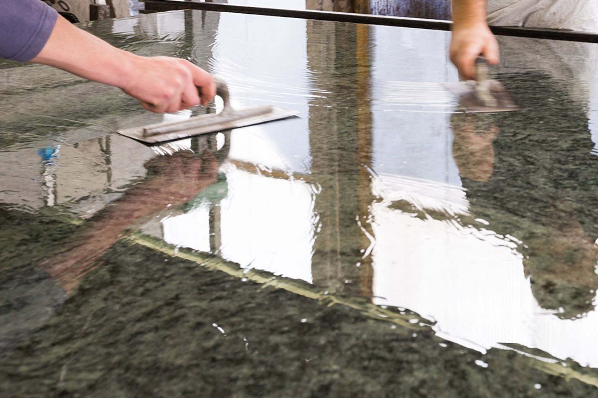 Lavorazioni e trattamenti lastre granito, quarziti e marmo duro. Trattamento di resinatura. Big Graniti Verona Italy. Lavorazioni e trattamenti lastre granito, quarziti e marmo duro. Trattamento di resinatura. Big Graniti Verona Italy.
